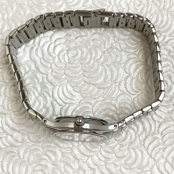 Tavan Swiss Quartz Stainless Steel Watch Mother of Pearl Dial - Picture 11 of 16